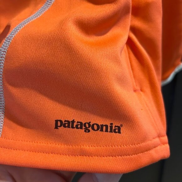 NWT Patagonia Sunshade Hoody | Women's XL | Orange - Picture 3 of 5